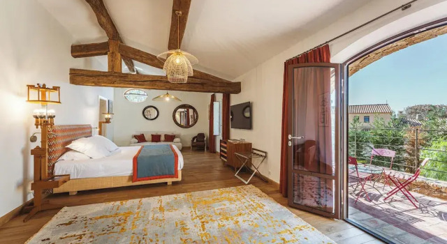 Номер Luxury Domaine Les Mésanges