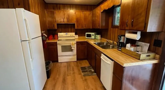 Номер Deluxe Meadowlark Motel with Restaurant & Bar