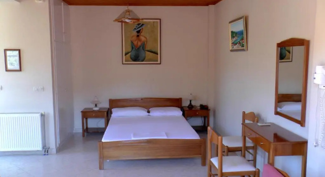 Студия Deluxe Captains Apartments