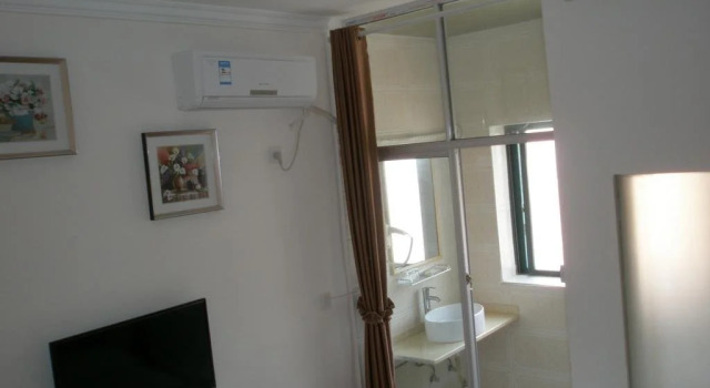 Haishangju Holiday Hotel, Book Hotel Yinhai Beihai
