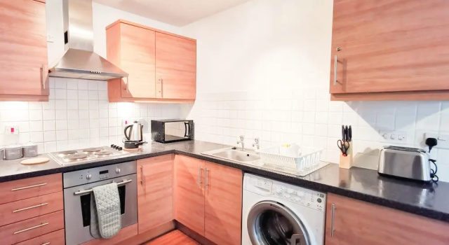 Апартаменты c 1 комнатой с балконом MK Hub Apartment with Oak Furniture