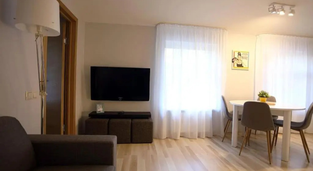 Lab1 House, Забронировать Апартаменты/квартира Апартаменты Риги, рядом с Железнодорожная станция Земитани, Апартаменты/квартира