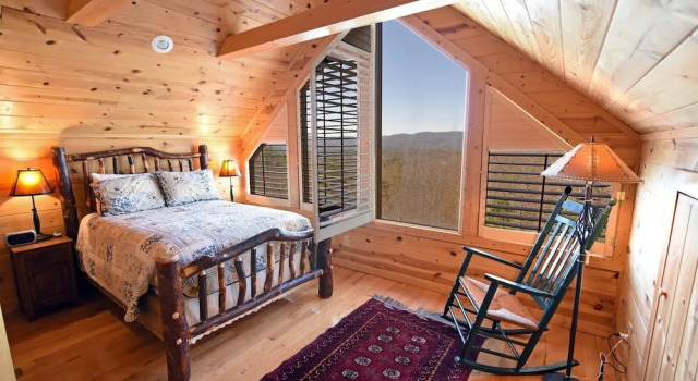 Mountain View Lodge- Blue Ridge, Buchen Sie Ferienhaus Dial USA