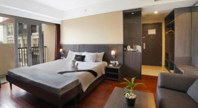 Полулюкс Brits Hotel Legian