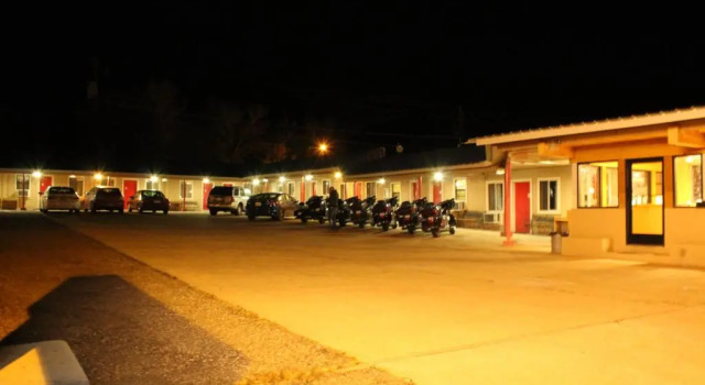Celilo Inn