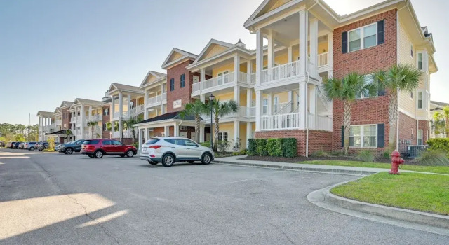 Murrells Inlet Golf Resort Condo: 1 Mile to Beach!, Забронировать Курортный отель Курортные отели Южной Каролины, Курортный отель