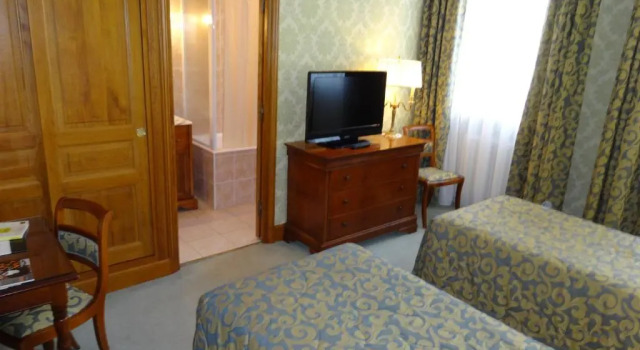 Двухместный номер Standard Logis Hôtel Belle Epoque