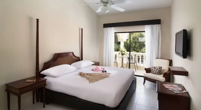 Crown Residence Suites by Lifestyle Kosher
