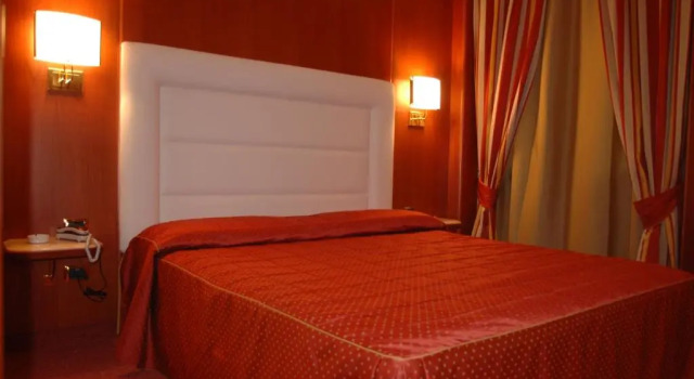 Standard Doppel Zimmer AS Hotel Monza