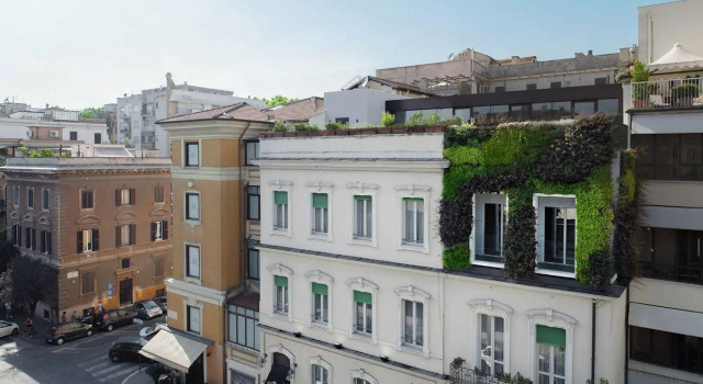 The B Place Hotel