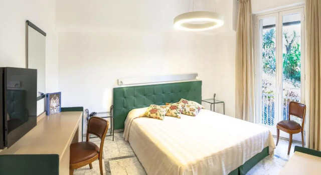 Трёхместный номер Standard Hotel Shelley e delle Palme, BW Signature Collection
