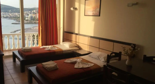 Семейный номер Standard с балконом и с видом на море Hotel Dodona