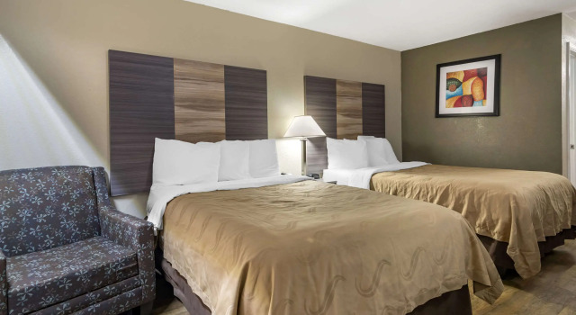 Четырёхместный номер Standard Quality Inn Conyers I-20