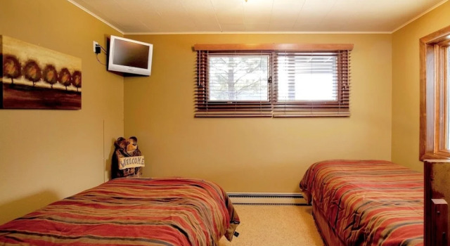 Kintzle Family Vacation At Windcliff 4 Bedroom Home by RedAwning