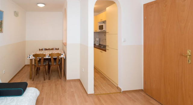 Apartments Carmen, Забронировать Апартаменты/квартира Цриквеница Приморско-Горанская жупания