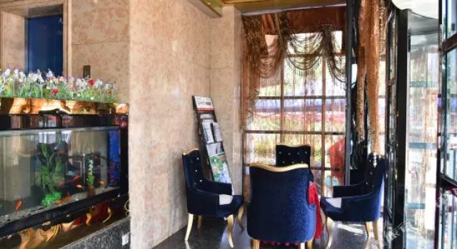 Yayue Jiaju Hotel, Rezervovat Hotel Luo-jang Henan