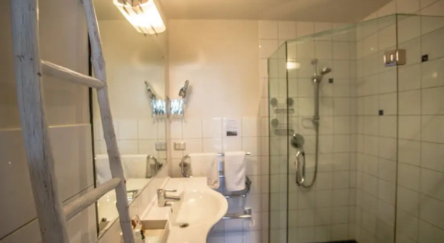 Апартаменты Superior с 2 комнатами с балконом Onetangi Beach Apartments