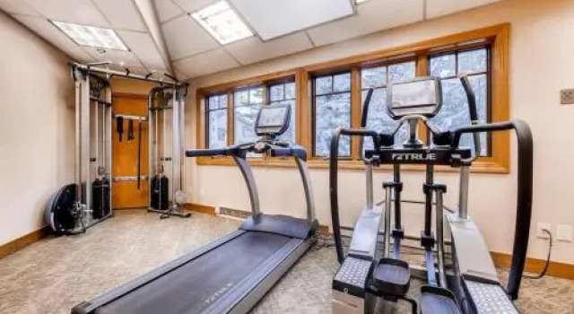 2345 Apres Ski Way House Unit 114, Забронировать Апартаменты/квартира Стимбот-Спрингс Колорадо, рядом с Preview Ski Lift