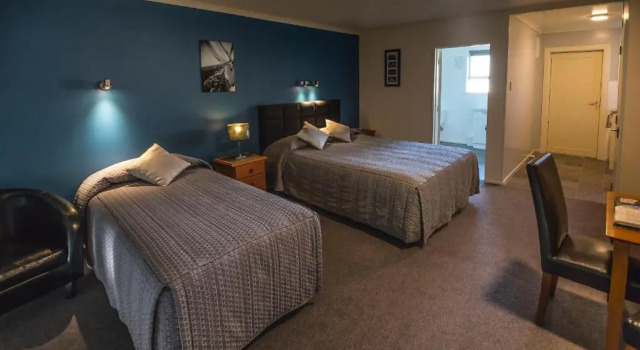 Студия Executive AAA Thames Court Motel