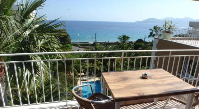 Студия с видом на море Residence Veles Plage