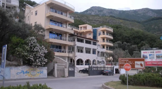 Апартаменты Apartments Rino Lux