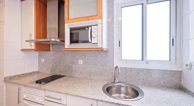 Апартаменты с 2 комнатами с балконом и с видом на город Апарт-отель Suites Marina