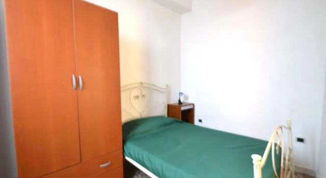 Apartment for Rent With Parking Spaces in Torre Dell'orso Pt06