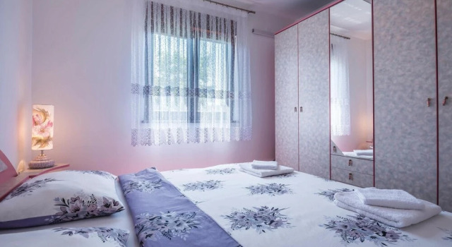 Beautiful Home in Pula With Wifi and 2 Bedrooms