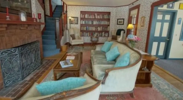 The Tuckernuck Inn, Забронировать Отель Отели Мередит 3 звезды, рядом с Barnz's Meredith Cinema, 3*