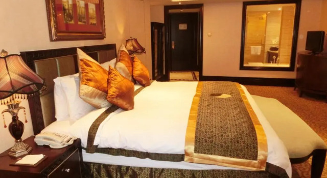 Люкс Executive Royal Mediterranean Hotel