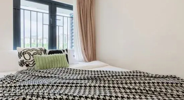 Люкс Comfort Yingfu Apartment (Guangzhou Yangang Subway Station Xinghui Haizhuwan Branch)