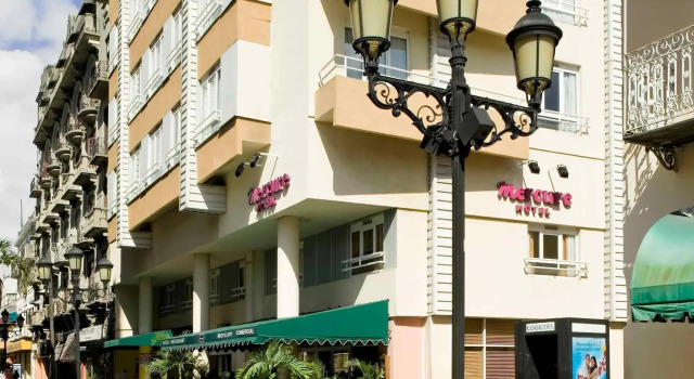 Отель Novus Plaza Hodelpa
