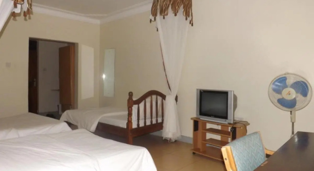 Central Inn Hotel Entebbe, Buchen Sie Hotel Entebbe 