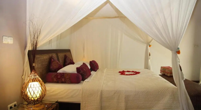 Вилла с 3 комнатами Cili Emas Oceanside Resort