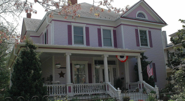 Belle Hearth Bed and Breakfast, 预订 酒店 韦恩斯伯勒 弗吉尼亚州