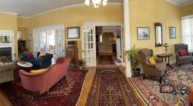 The Grey Swan Inn, Rezerwuj Bed and Breakfast Blackstone Wirginia