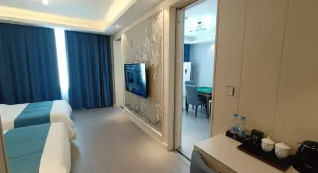 Люкс Gucheng Yunjin Business Hotel (Wangheng International Plaza)