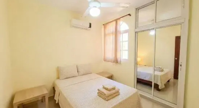 Апартаменты Costambar Ocean Breeze - Beachfront Apartment with Pool