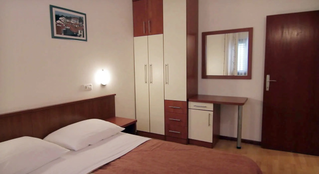 Apartments Lavica Beach Dumicic