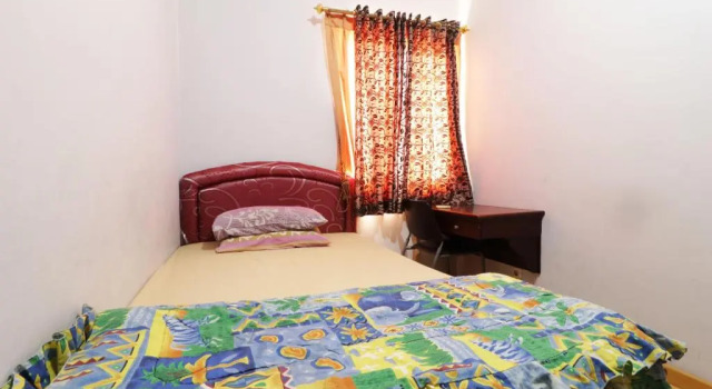 Апартаменты с 3 комнатами Rent House Center at Apartement Mediterania Gajah Mada