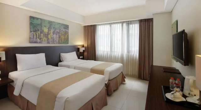 Двухместный номер Superior Rofa Kuta Hotel - CHSE Certified