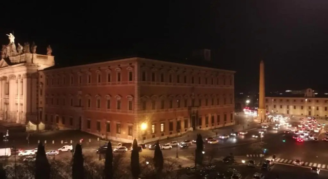 Aria Rome Rooms, Забронировать Отель Отели Рима с завтраком, рядом с Больница Сан-Джованни, Завтраки