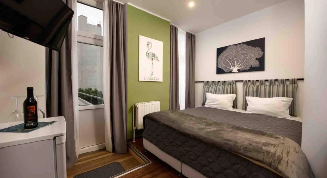Hotelzimmer In Berlin Prenzlauer Berg 8 Neu, Varaa Hotelli Prenzlauer Berg Berliini, lähellä Helmholtzplatz