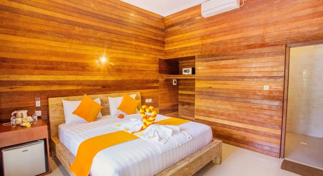 Номер Standard с балконом и с видом на сад Dinatah Lembongan Villas