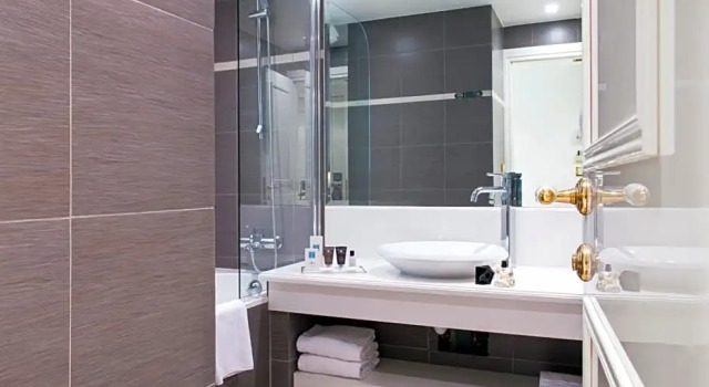 Двухместный номер Privilege Hotel Aston La Scala