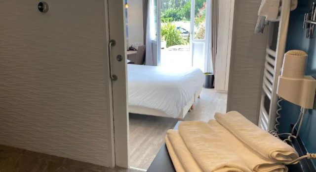 Двухместный номер Standard Les Vagues Logis Hôtel