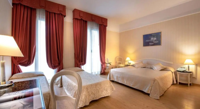 Четырёхместный номер Executive Hotel President