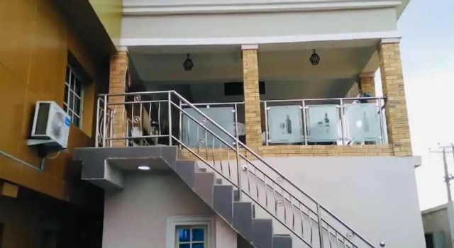 Ariflad Hotel & Suites, Book Hotel Ikeja 