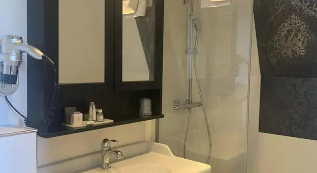 Двухместный номер Classic с балконом Villa Augeval Hôtel de charme & Spa