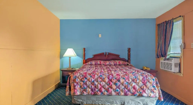 Номер Premium Economy Inn Kingsville
